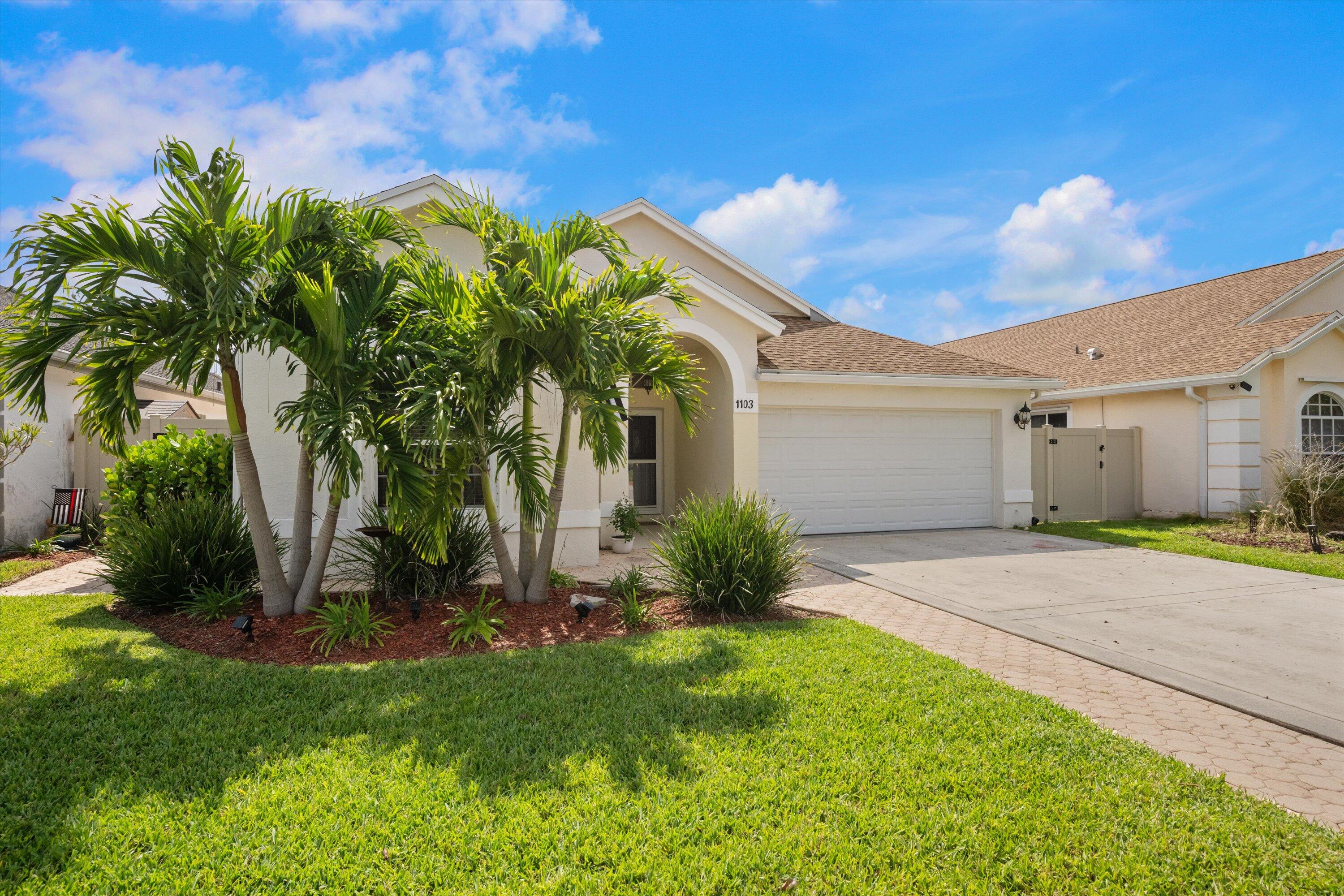 1103 Aviary Road Wellington, FL 33414 - Photo 2 of 45 01-DSC_9838