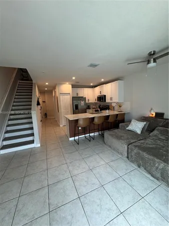 $2,400 | 1009 Northwest 4th Terrace, Florida City, FL 33034