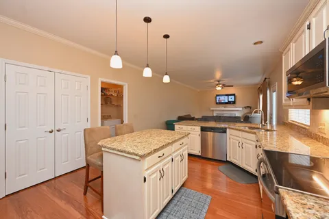 $559,900 | 820 Caldwell Drive, Goodlettsville, TN 37072