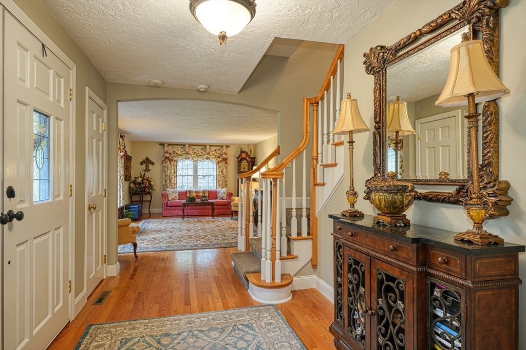 391 Concord Road Marlborough, MA 01752 - Photo 19 of 42 Gallery Image 19