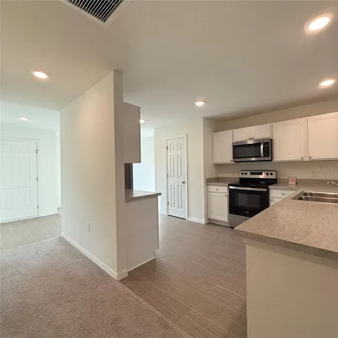 $1,650 | 1542 Log Lane, North Port, FL 34286