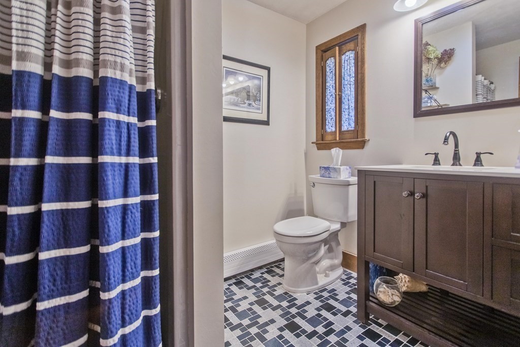 44 Kinsley Road Acton, MA 01720 - Photo 16 of 36