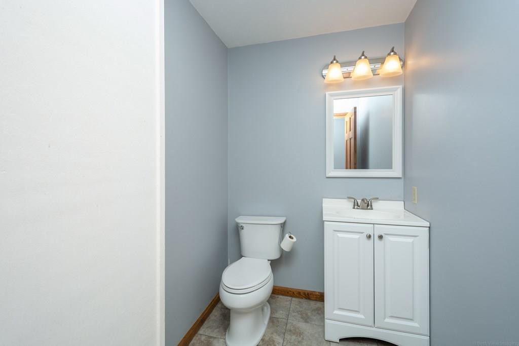 14 Samoset Road Worcester, MA 01604 - Photo 12 of 27 Gallery Image 12