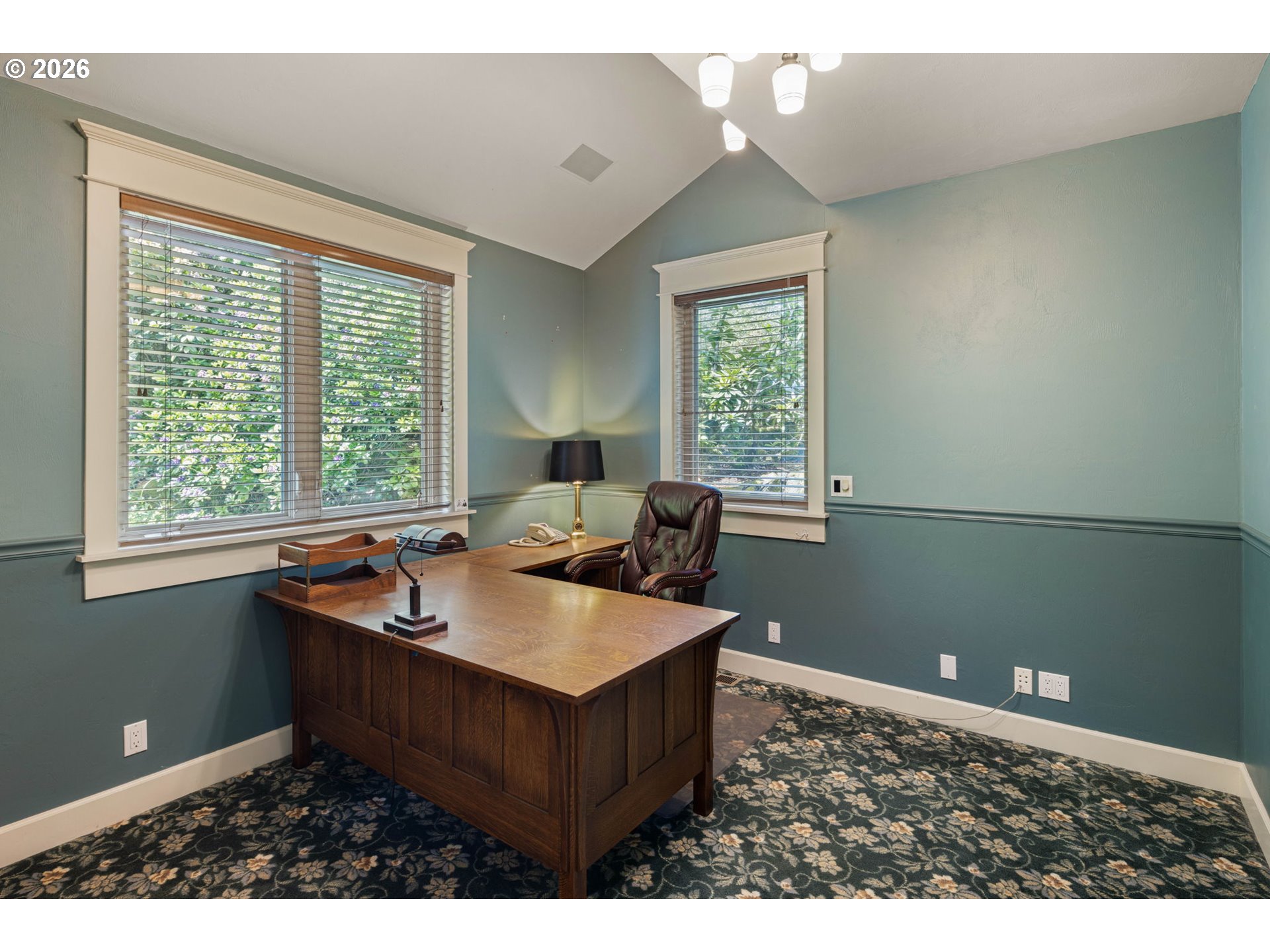 1949 Graham Drive Eugene, OR 97405 - Photo 6 of 48