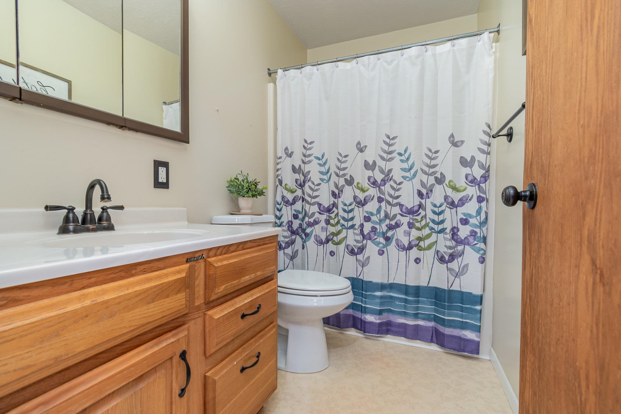 7575 Cove Road Hale, MI 48739 - Photo 14 of 34 1925176-aac8370b-5e93-44b8-83c0-f635c875d335.JPG
