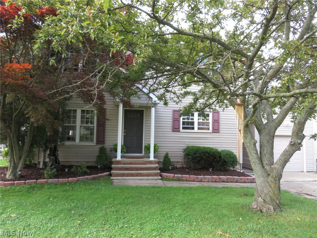 4615 Chestnut Road Independence, OH 44131 - Photo 1 of 19