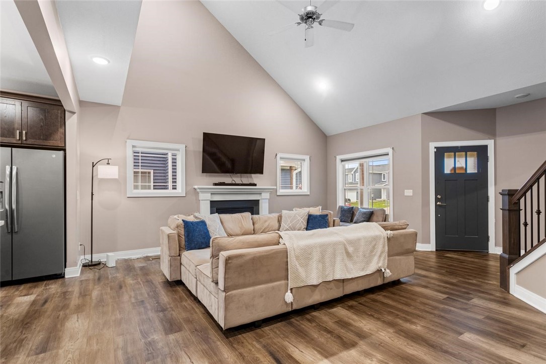 3407 Boulder Ridge Drive Champaign, IL 61822 - Photo 6 of 43