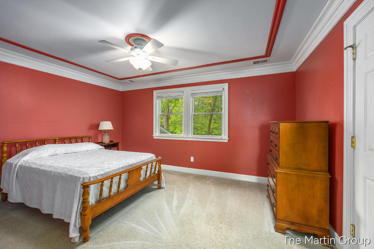 6610 Riga Avenue Northeast Rockford, MI 49341 - Photo 16 of 50 Primary Bedroom