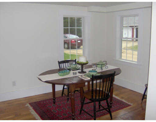 187 Robin Hill Road Chelmsford, MA 01824 - Photo 11 of 25 Gallery Image 11