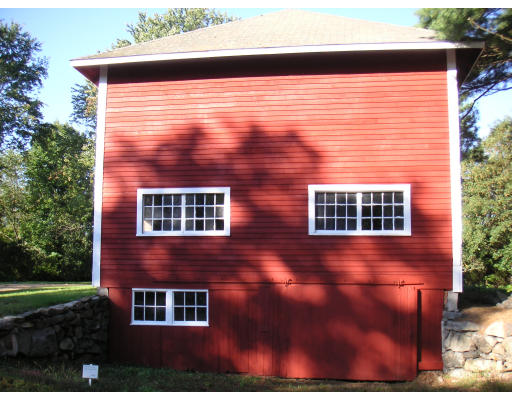 187 Robin Hill Road Chelmsford, MA 01824 - Photo 20 of 25 Gallery Image 20