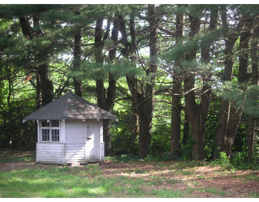 187 Robin Hill Road Chelmsford, MA 01824 - Photo 25 of 25 Gallery Image 25