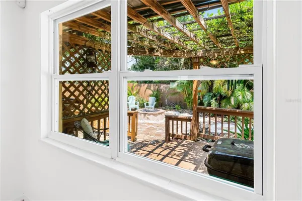 $2,650 | 3709 Alden Way, Sarasota, FL 34232