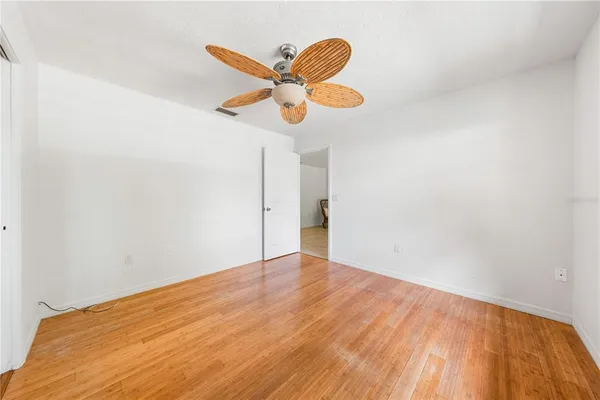 $2,650 | 3709 Alden Way, Sarasota, FL 34232