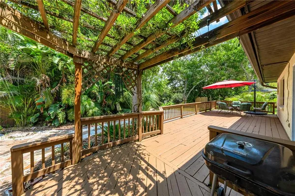 $2,650 | 3709 Alden Way, Sarasota, FL 34232