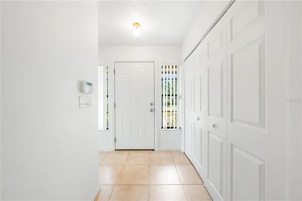 $2,650 | 3709 Alden Way, Sarasota, FL 34232