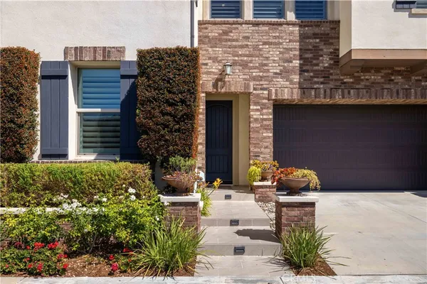 $1,975,000 | 1999 Aliso Peak Way, Lake Forest, CA 92610