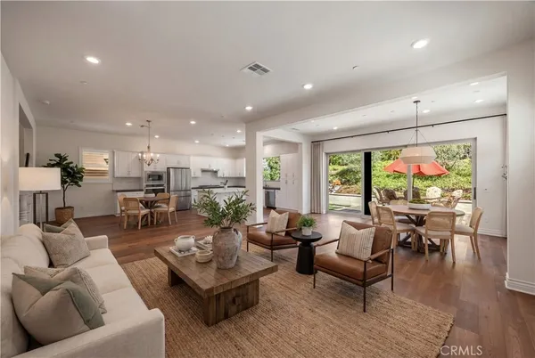 $1,975,000 | 1999 Aliso Peak Way, Lake Forest, CA 92610