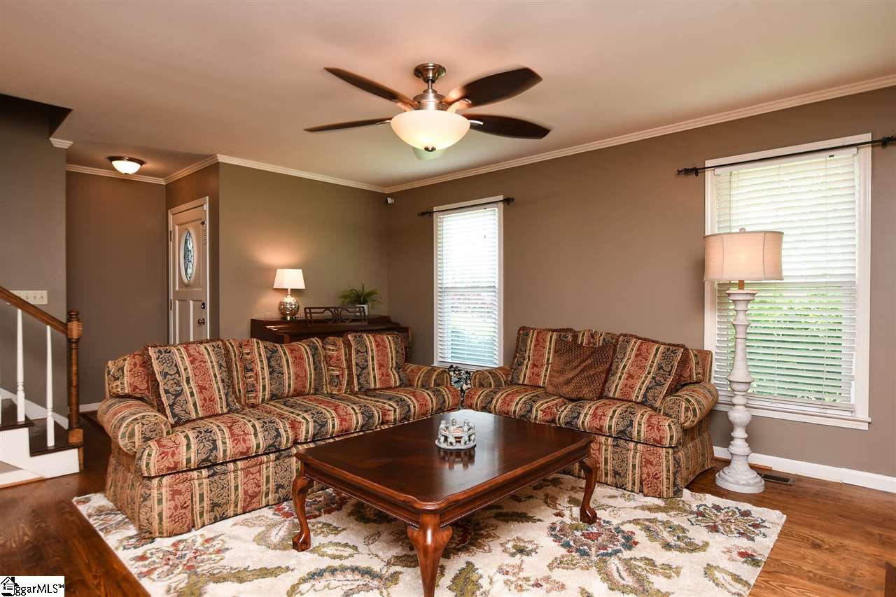 838 Log Shoals Road Greenville, SC 29607 - Photo 14 of 26 Gallery Image 14