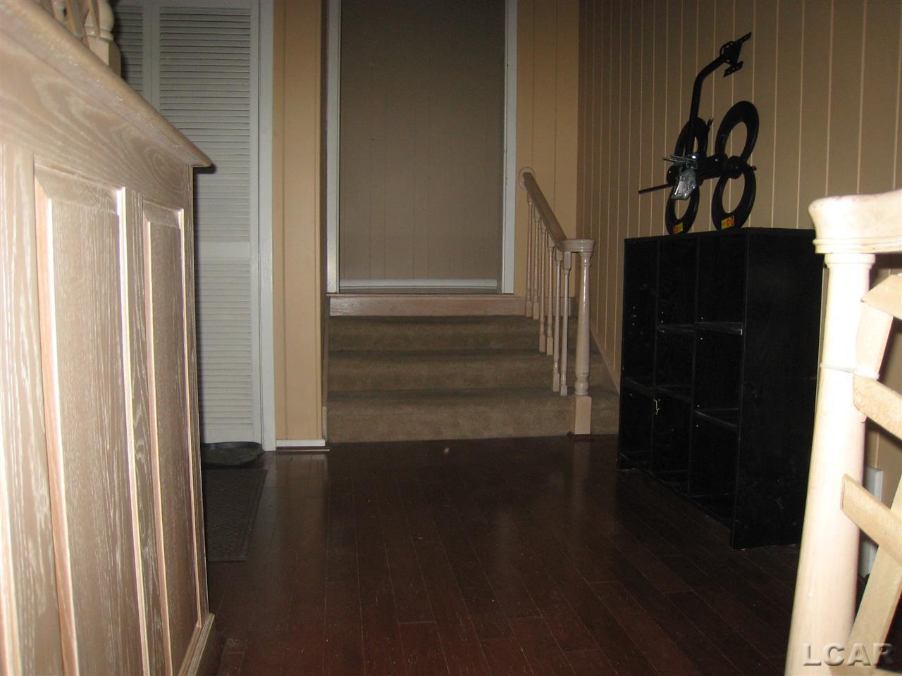 515 North Occidental Road Tecumseh, MI 49286 - Photo 9 of 55 Entry
