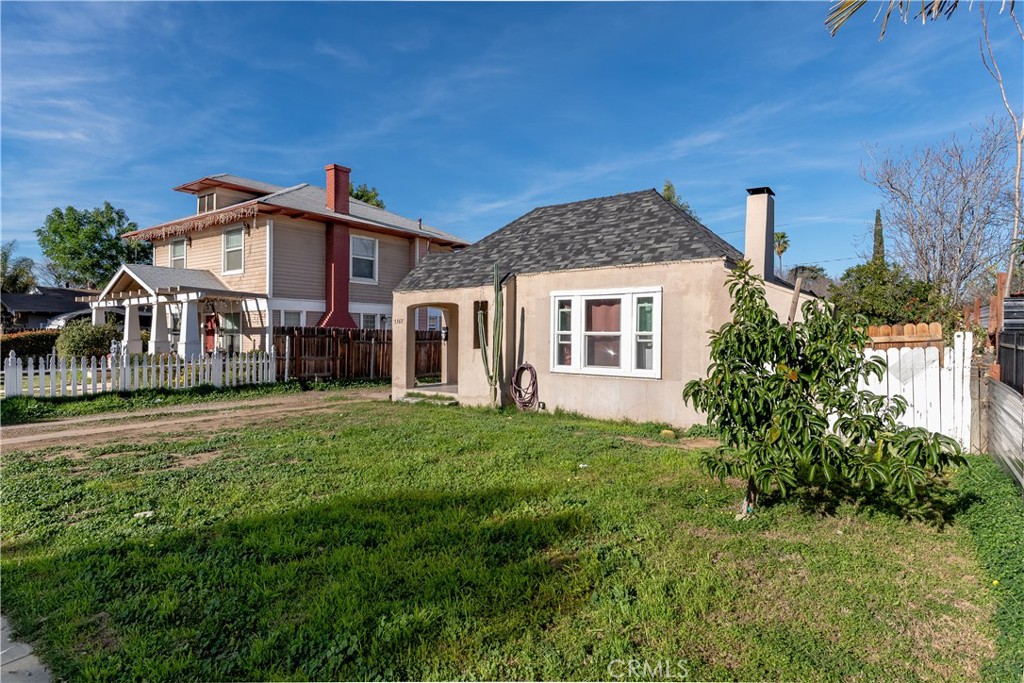 3367 Holding Street Riverside, CA 92501 - Photo 3 of 22