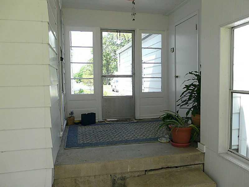 1308 Park Road Anderson, IN 46011 - Photo 15 of 19 Gallery Image 15