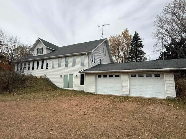 $325,000 | W12324 Grant Road, Caroline, WI 54928