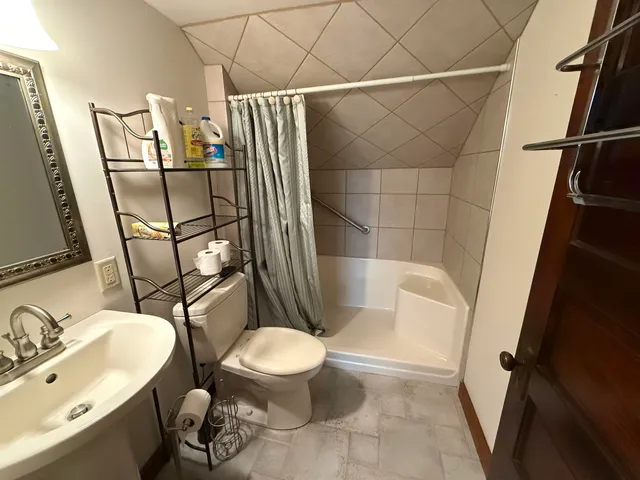 $325,000 | W12324 Grant Road, Caroline, WI 54928