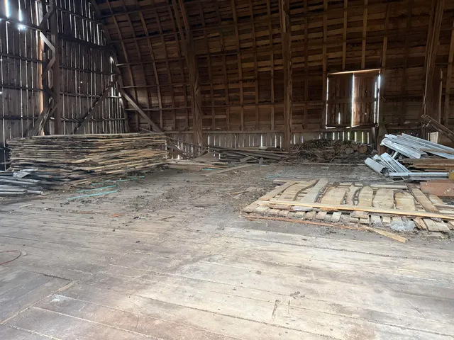 $325,000 | W12324 Grant Road, Caroline, WI 54928