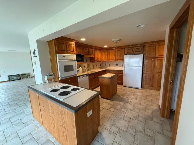 $325,000 | W12324 Grant Road, Caroline, WI 54928