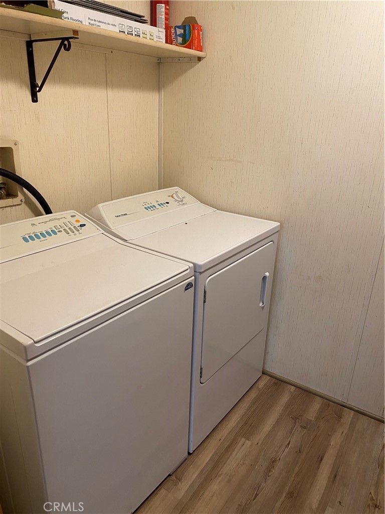 14650 Nimshew Road Magalia, CA 95954 - Photo 7 of 22 a utility room with dryer and washer