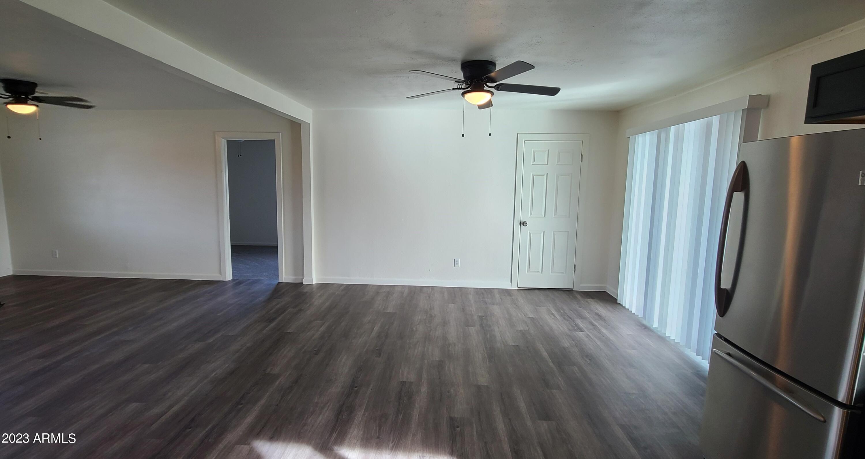 3907 West Osborn Road Phoenix, AZ 85019 - Photo 3 of 26 20230113_145619 (3)