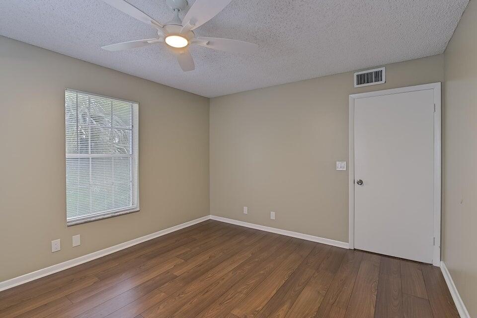 6284 La Costa Drive, Unit E Boca Raton, FL 33433 - Photo 18 of 24 Second bedroom