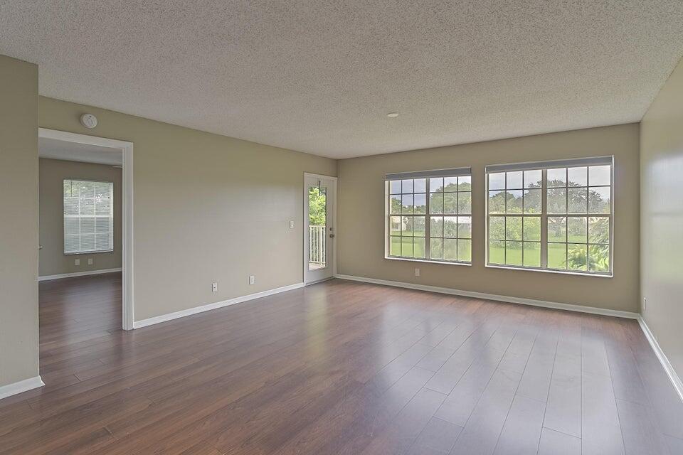 6284 La Costa Drive, Unit E Boca Raton, FL 33433 - Photo 5 of 24 Living Room