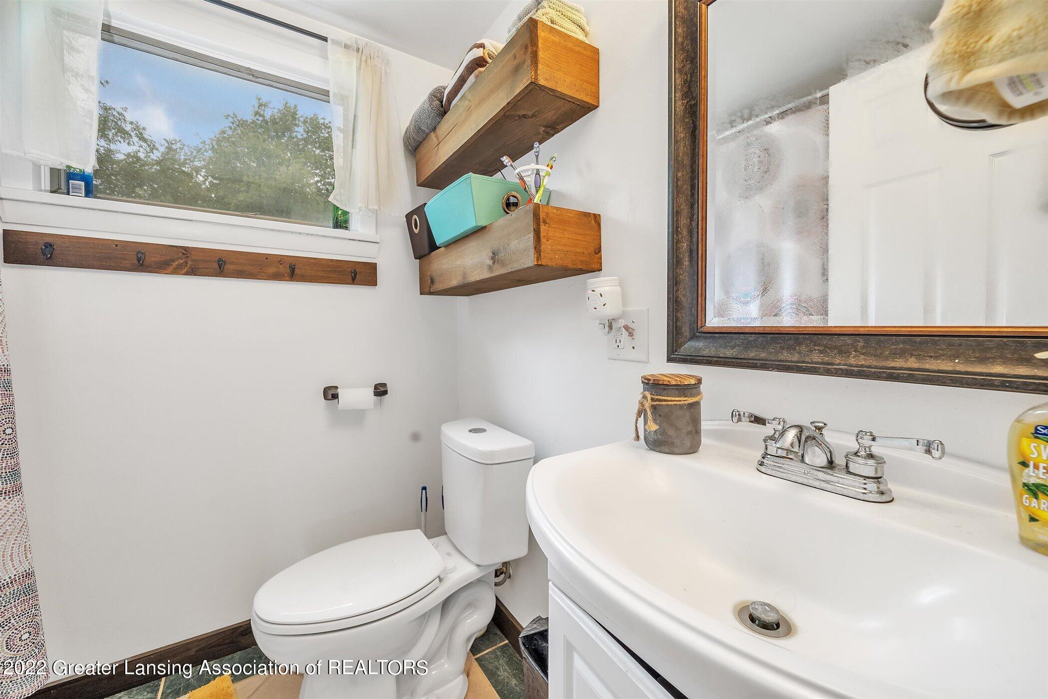 5939 Harper Road Holt, MI 48842 - Photo 20 of 34 Full Bath