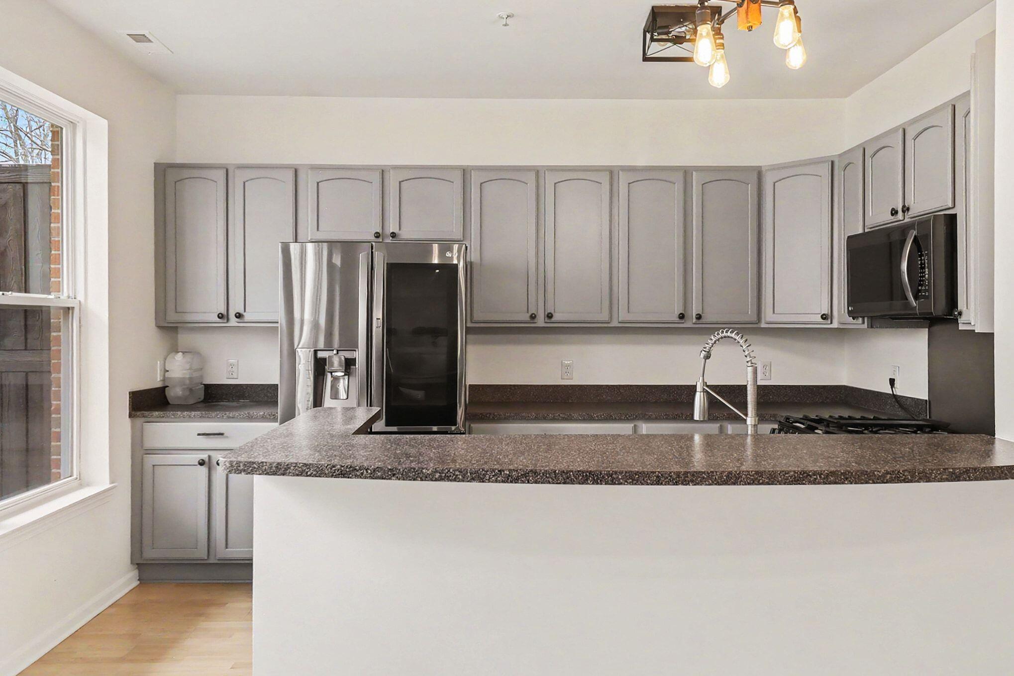 3157 Asher Road Ann Arbor, MI 48104 - Photo 14 of 36 012_file_3342