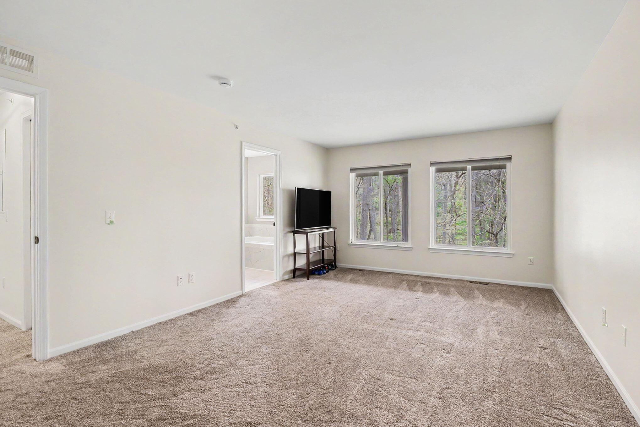3157 Asher Road Ann Arbor, MI 48104 - Photo 25 of 36 022_file_2746