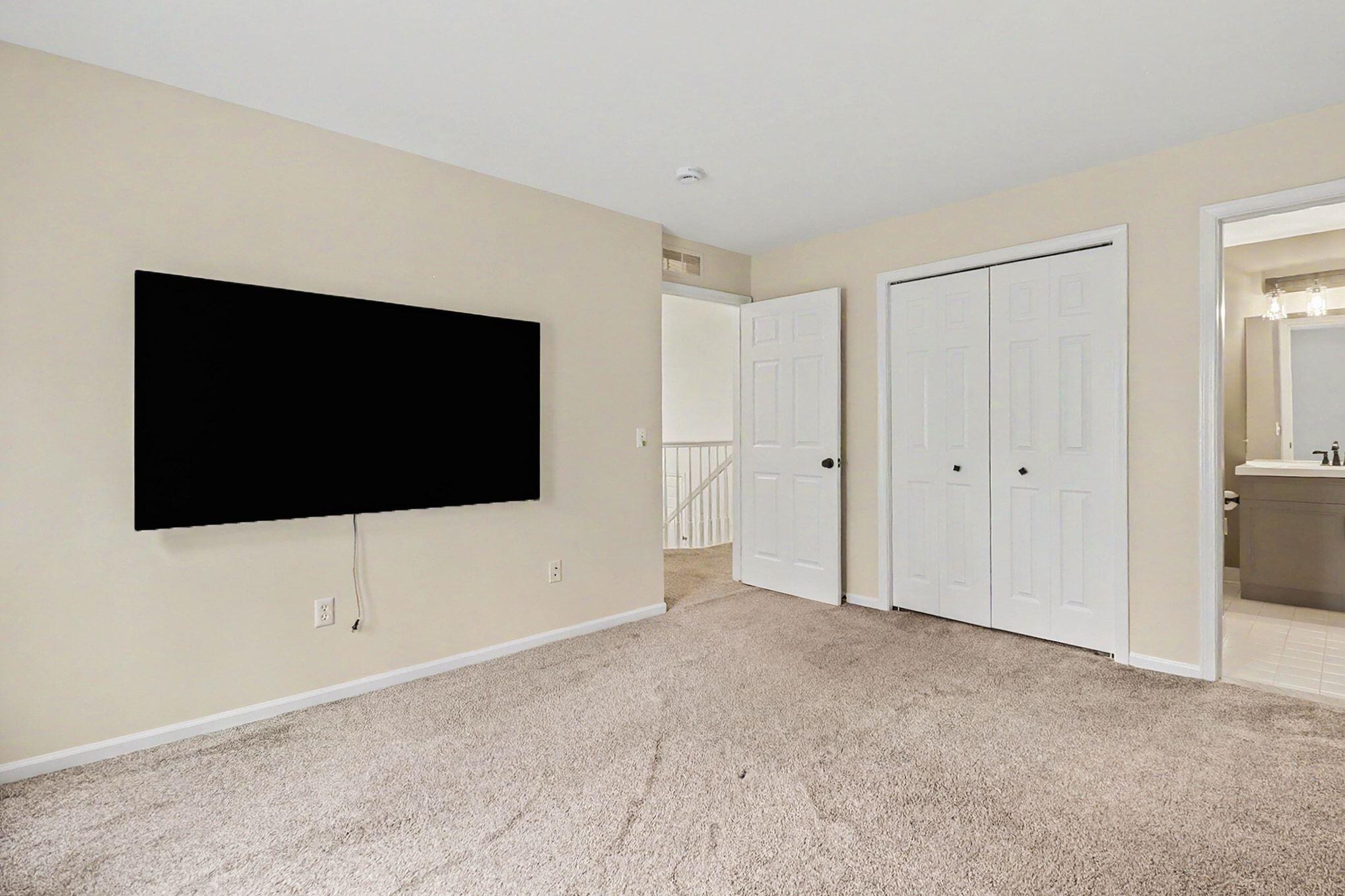3157 Asher Road Ann Arbor, MI 48104 - Photo 30 of 36 024_file_3785