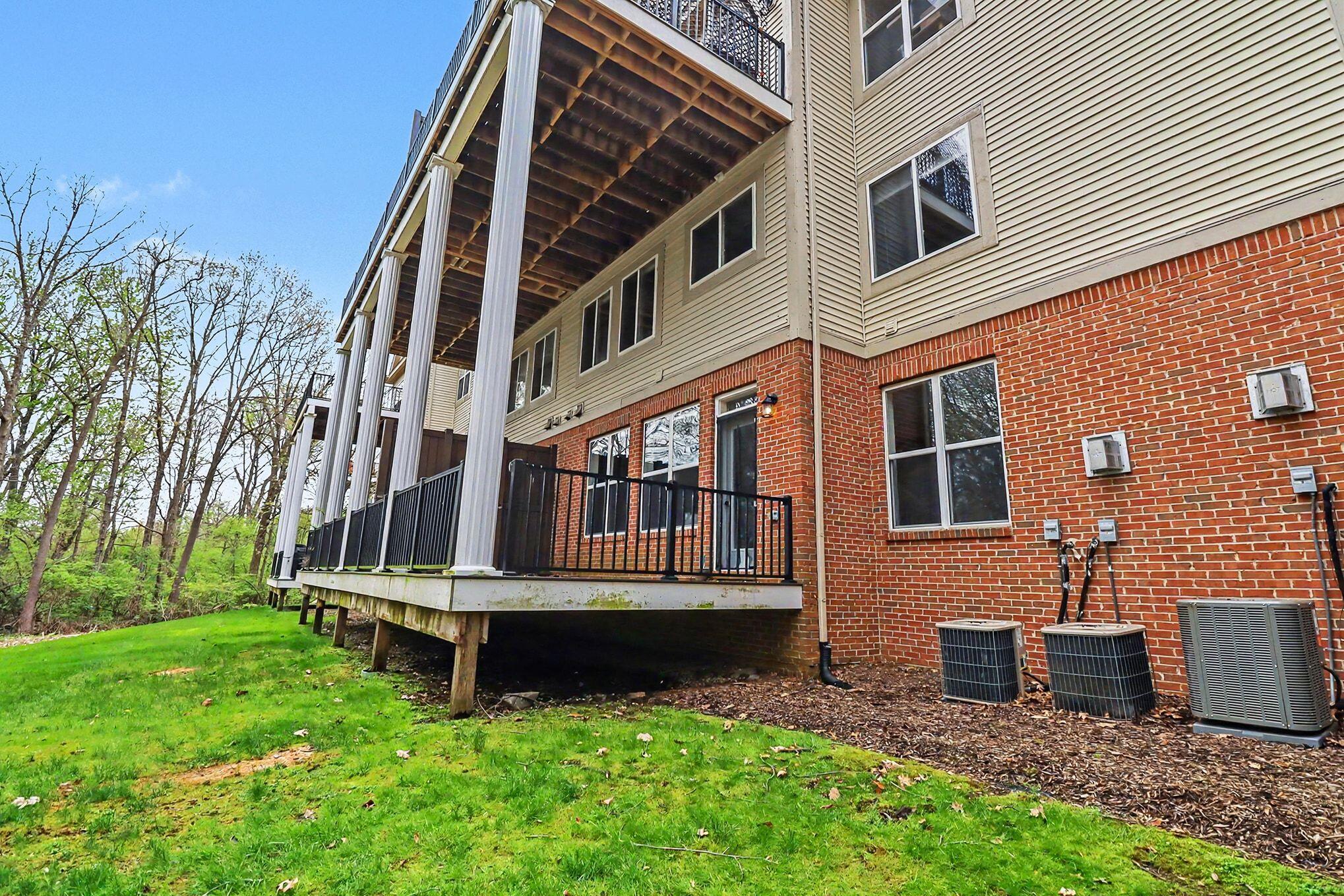 3157 Asher Road Ann Arbor, MI 48104 - Photo 34 of 36 033_file_9567