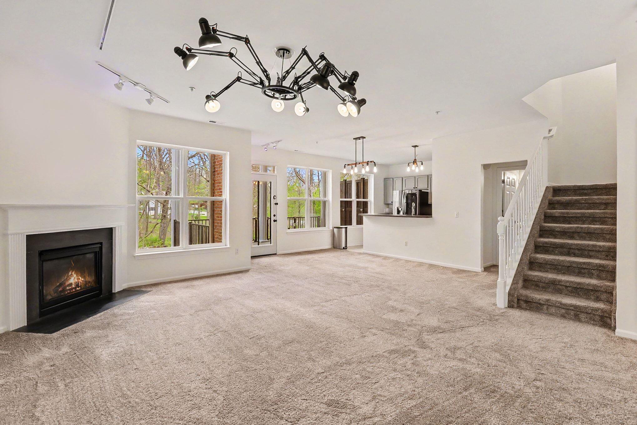 3157 Asher Road Ann Arbor, MI 48104 - Photo 7 of 36 007_file_1627