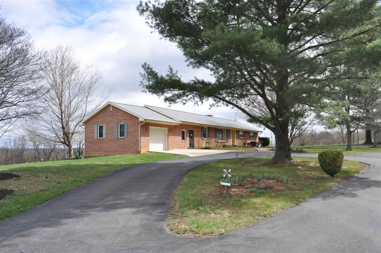 363 Varner Road Churchville, VA 24421 - Photo 1 of 17 a front view of a house with garden