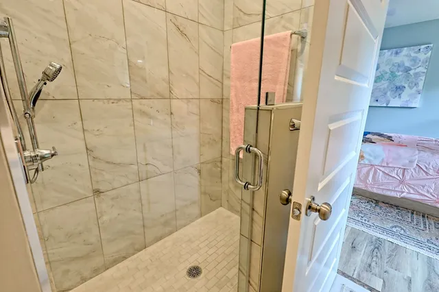 $749,000 | 1060 Chatuge Village Circle, Hayesville, NC 28904