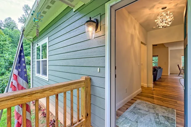 $749,000 | 1060 Chatuge Village Circle, Hayesville, NC 28904