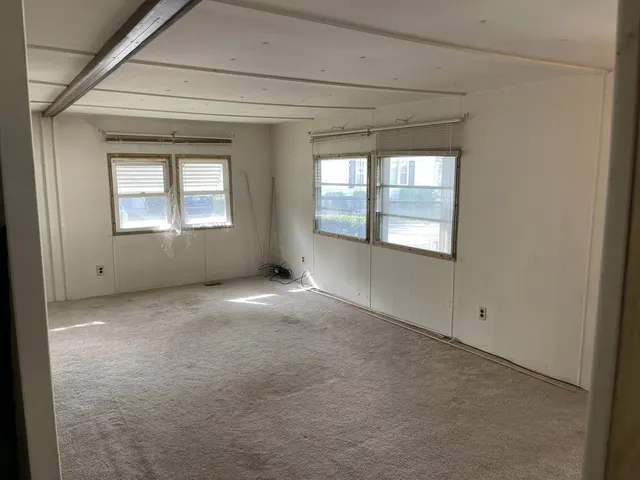 a view of empty room with an empty room