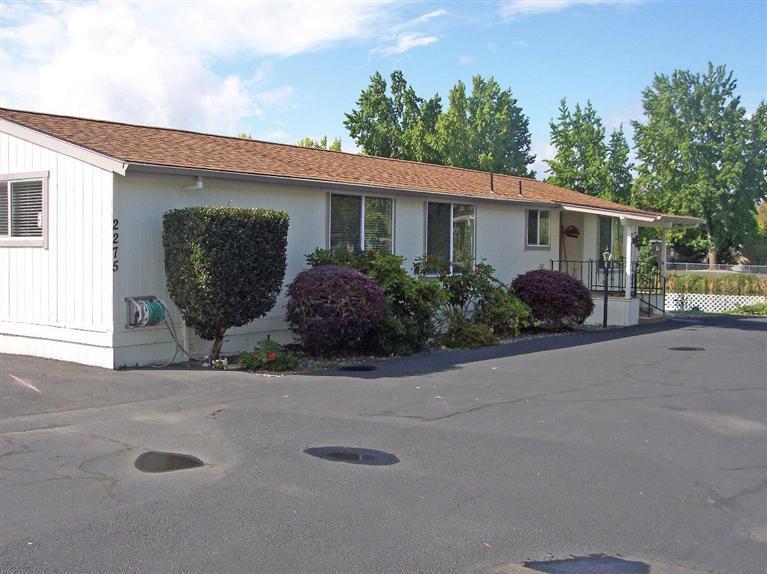2275 Webster Road Grants Pass, OR 97526 - Photo 4 of 33 Additional Photo