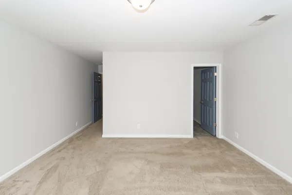 $2,000 | 1218 Vistiana Drive, North Charleston, SC 29420