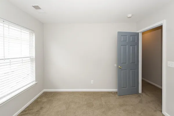 $2,000 | 1218 Vistiana Drive, North Charleston, SC 29420