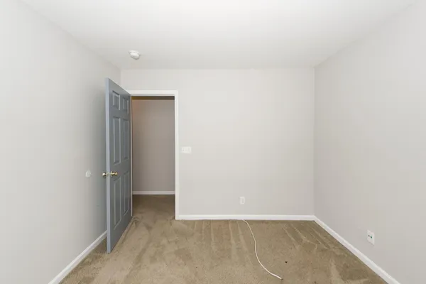 $2,000 | 1218 Vistiana Drive, North Charleston, SC 29420