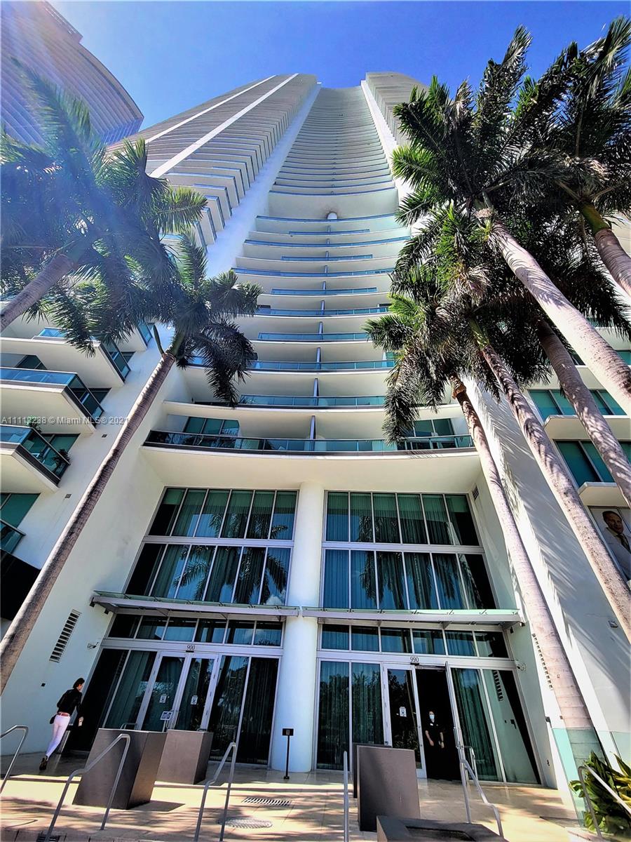 900 Biscayne Boulevard, Unit 4708 Miami, FL 33132 - Photo 9 of 21