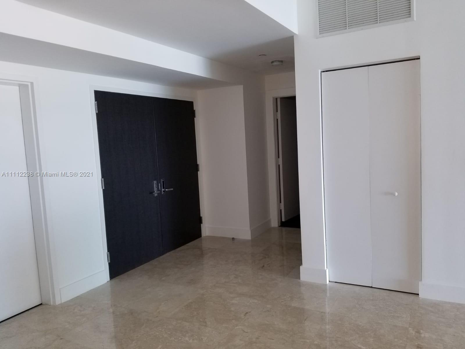 900 Biscayne Boulevard, Unit 4708 Miami, FL 33132 - Photo 10 of 21 a view of closet area