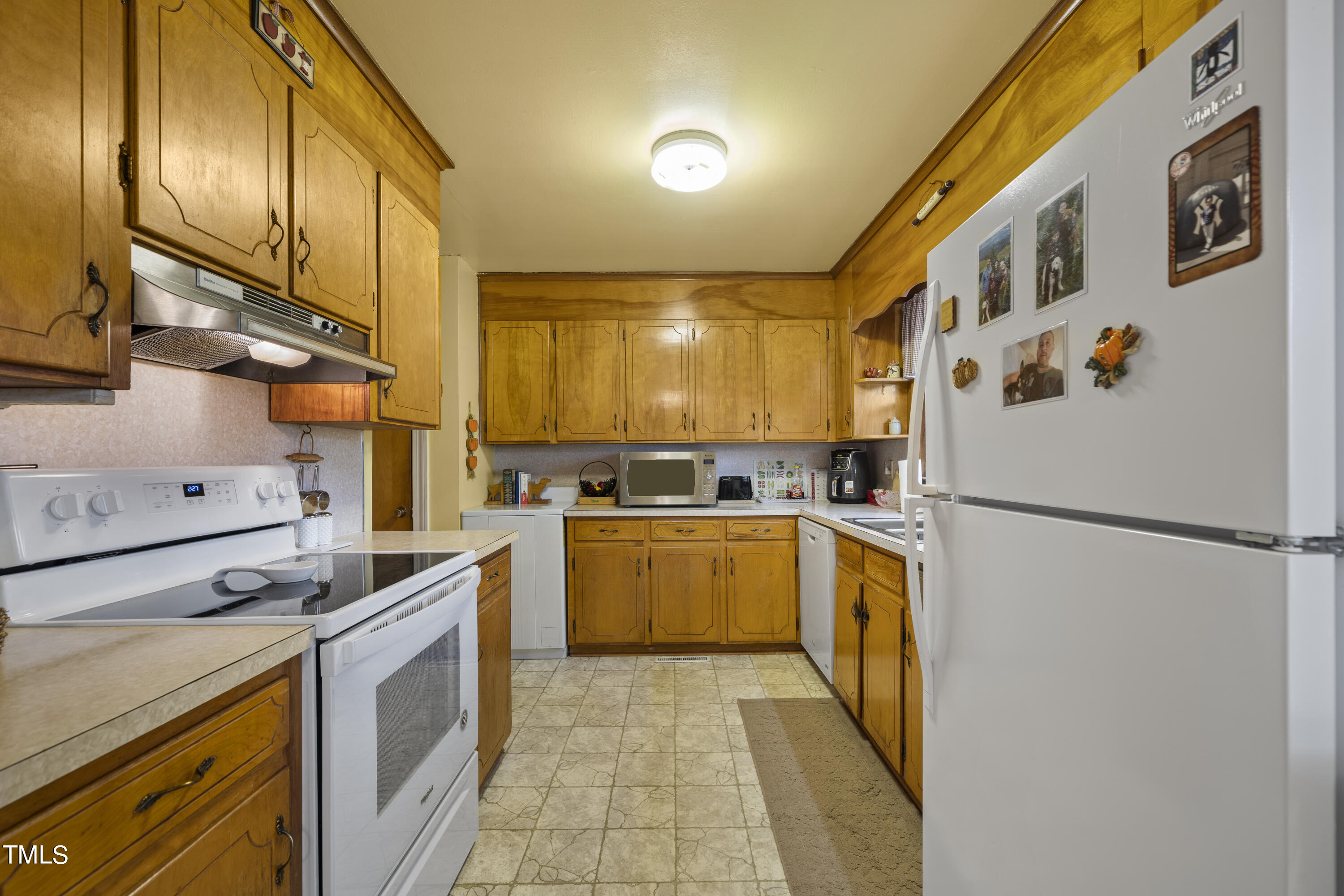 474 Tower Road Clarksville, VA 23927 - Photo 4 of 5 8-print-DSC02262